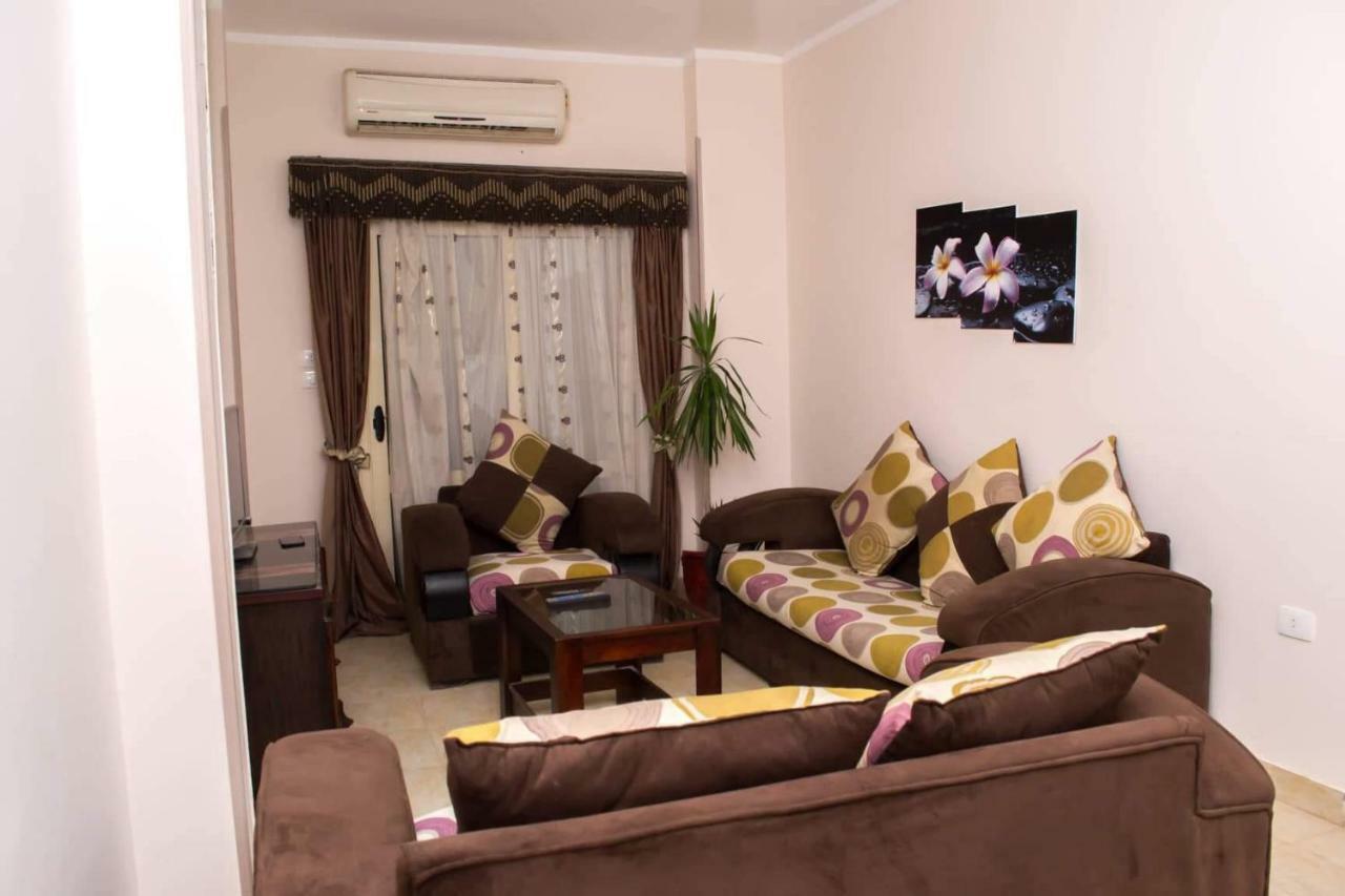 Charbel Aparthotel 3*