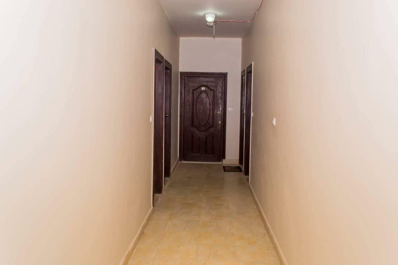 Charbel Aparthotel 3*