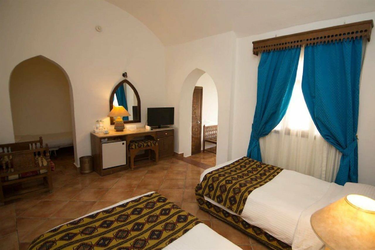 Resort Royal Holiday Beach & Casino 5*