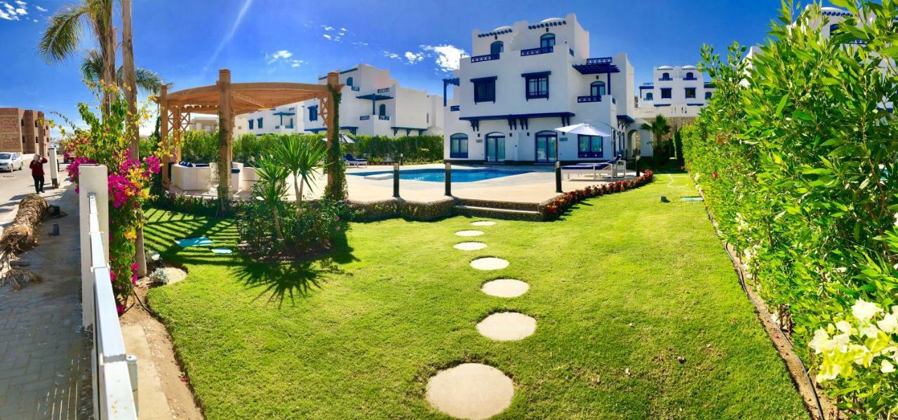 Luxury With Pool In Hurghada