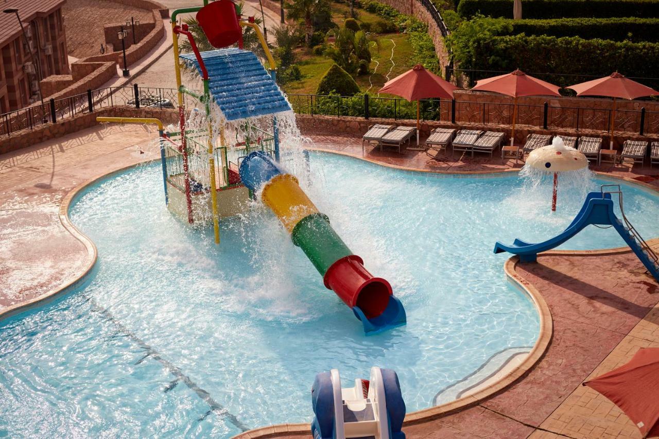 Coral Sea And Aqua Park Ain Suchna