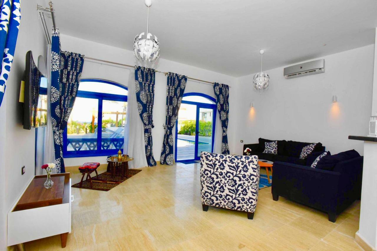 Luxury With Pool In Villa *