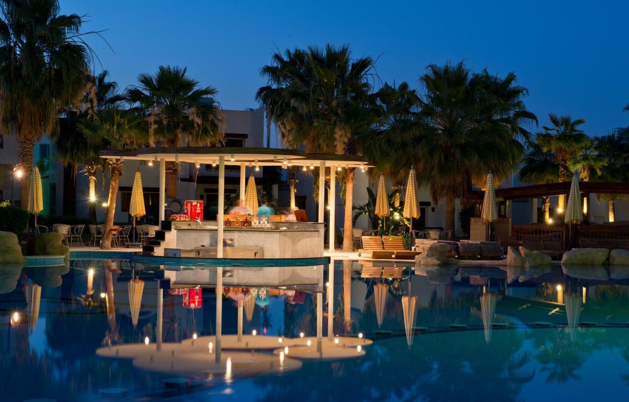 Resort Amphoras Aqua 4*