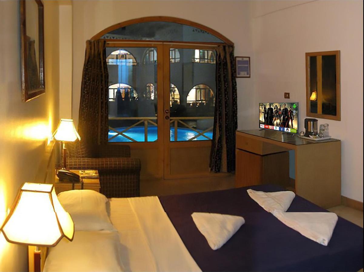 Red Sea Relax 3*