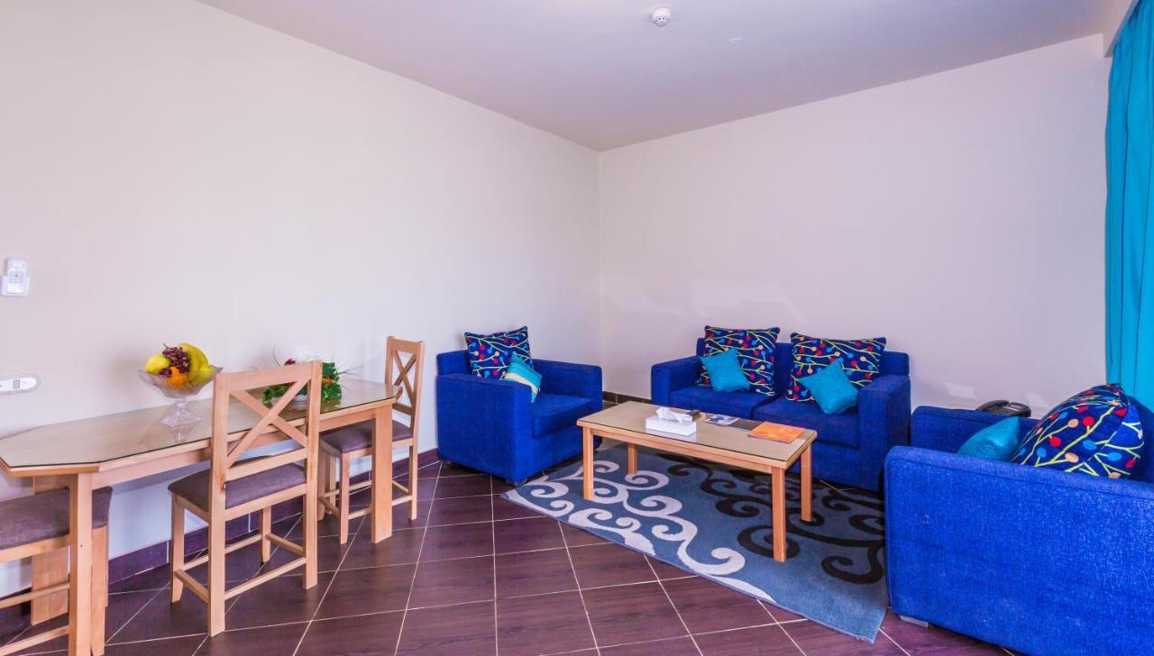 Porto Sokhna Family Only